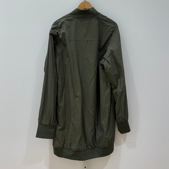 Good Counsel Coat - Picture 2 of 3